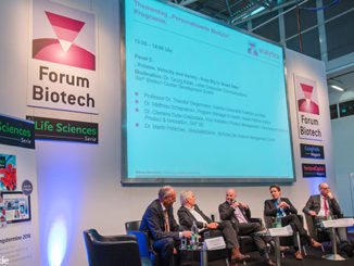 2018-02-15-1-analytica