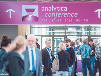 2018-04-17-1-analytica