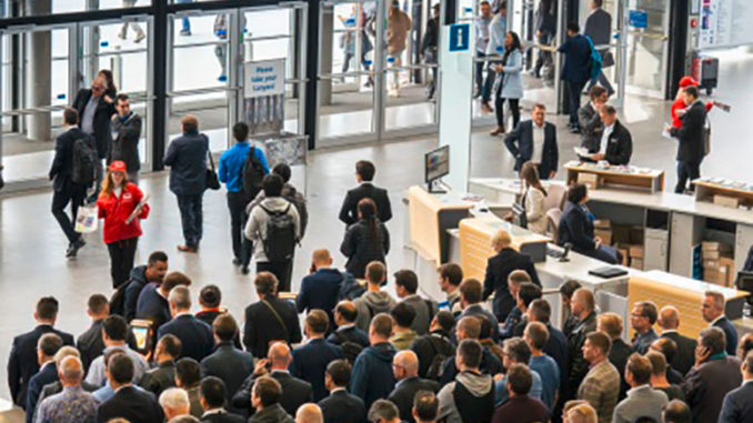 emo19-eg-32-mf1568997312564.medium_content_image_position_right_left Bild: Deutsche Messe